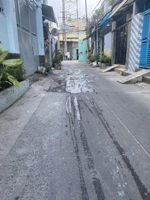 kho đường lương thế vinh, quận tân phú 8 x 16m gần luỹ bán bích