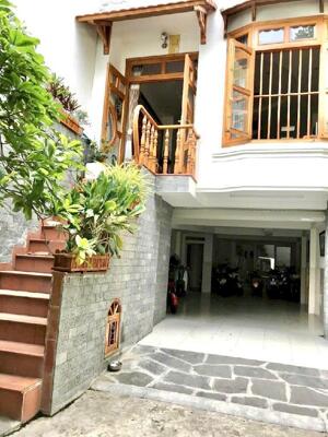 Hạ Giá, Cần Bán Gấp: Bán nhà HXH 1 trệt 3 lầu đường Lê Lai: 4.5x12m=60m2 - Giá chỉ 9.8 tỷ