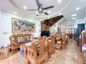 hạ giá, cần bán gấp: bán nhà hxh 1 trệt 3 lầu đường lê lai: 4.5x12m=60m2 - giá chỉ 9.8 tỷ