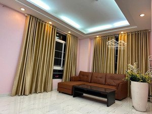 cho thuê chung cư khải hoàn - quận 11. dt: 105m2, 2pn, 2wc. giá: 11 triệu, nhà đẹp. lh: 0779072306