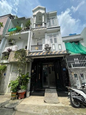 siêu phẩm! nhà đường đào duy từ, quận phú nhuận. giá siêu tốt 2tỷ1/56m2. sổ hồng riêng