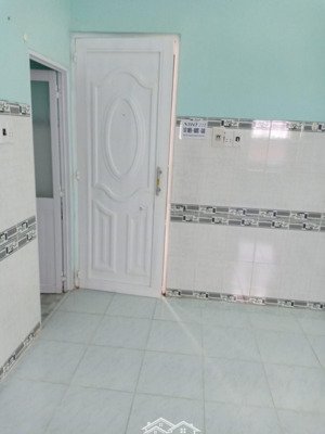 nhà trọ văn minh ngay ngã tư bình thái