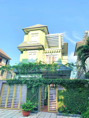 cần cho thuê căn biệt thự 300m2 kdc khang an, phường phú hữu, tp. thủ đức