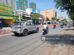 cho thuê nhà nguyên căn mặt tiền 847 huỳnh tấn phát, phú thuận, quận 7, trệt lửng 4 lầu sân thượng