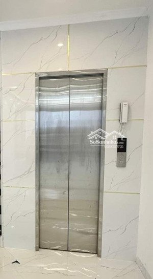 gấp! nhà tôi cho thuê gấp nhà lô góc, mới, mai hắc đế, thang máy; vp, nhà hàng, kd 111m2* 5t 44 tr