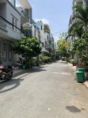 bán nhà liền kề đẹp, 4 tầng tại kdc vạn phát hưng-quận 7, nội thât cao cấp, dt: 5x18,1, nhỉnh 17 tỷ