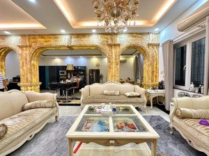 bán biệt thự đẹp sang trọng lê văn sỹ - quận 3 - (15x18m) - 6 tầng - hđt: 152tr/th - giá: 42 tỷ