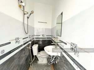 thích quảng đức 83m2 (4x21m) 3 tầng 2 mặt thoáng 9 phòng khép kín, dòng tiền 41tr/th pn