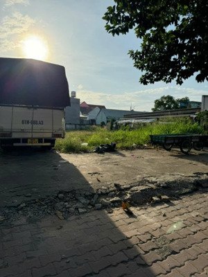 đất mt nguyễn thị minh khai, phú hoà, dt: 22x42, thổ cư: 240 , phù hợp xây biệt thự hoặc kinh doanh