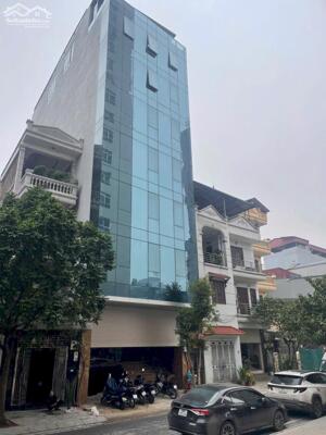 Cho thuê nhà phân lô Huỳnh Thúc Kháng Đống Đa ô tô tránh vỉa hè KD sầm uất 70m2 8T thang máy PCCC đủ