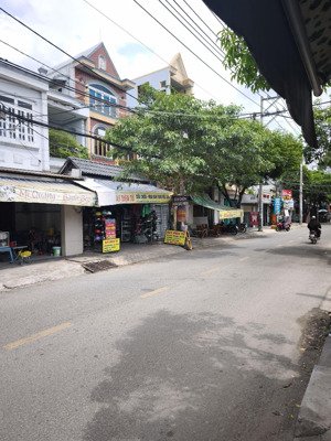 nhà mặt phố tại mỹ hòa1 trung chánh hóc môngiá rẻ 6,9 tỷ 100m2