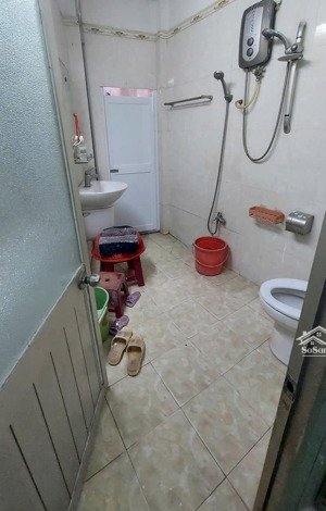 cho thuê nhà nguyên căn 70m2 gần ngả ba chùa, gần chợ hóc môn