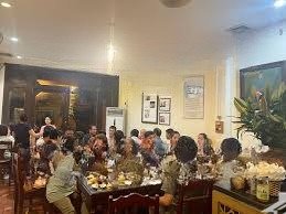 cho thuê mặt bằng kinh doanh hoàn kiếm giá rẻ nhất khu vực 40m2 x4 tầng phố phùng hưng 0913319386