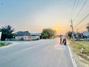 " chính chủ gửi bán mặt tiền nhựa phước bình a