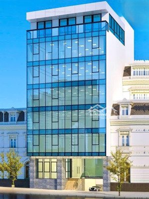 tòa nhà mặt phố huỳnh thúc kháng, 106m2, mặt tiền 9m, dòng tiền gần 300 triệu/tháng, 75 tỷ