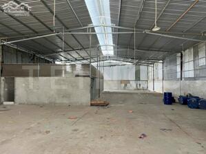 Cho thuê kho xưởng 600m² có trạm điện 3 pha 320 kVA, trong cụm kho Quốc Lộ 91B đường Nguyễn Văn Linh gần cầu Bình Thuỷ, Q. Bình Thuỷ, TP. Cần Thơ, lộ Container, thuê 25 triệu/ tháng (chưa thuế)