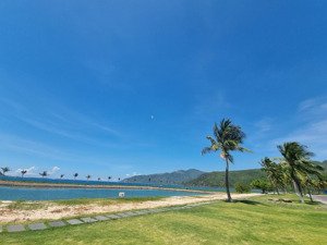 chính chủ cần bán căn nhà thô 3 tầng view biển tại khu an viên, 295.5m2, góc 2 mặt đường, 32.5 tỷ