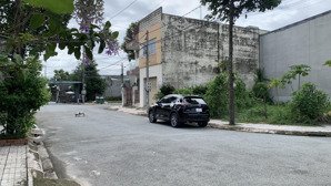 cần bán lô góc trục chính dự án cát tường phú nam ( chính chủ)