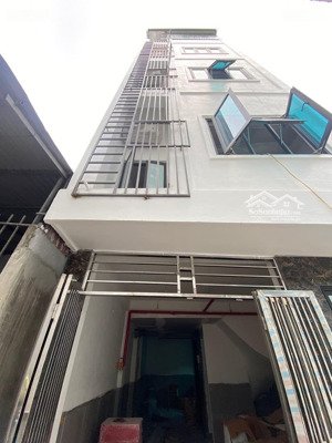 chính chủ bán ccmn - tổ 12 yên nghĩa hà đông - có thang máy - dòng tiền cao