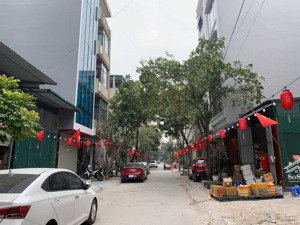 siêu phẩm dân xây giá đầu tư gần 12 tỷ - phố hoàng công - giá siêu đầu tư - kinh doanh đỉnh cao