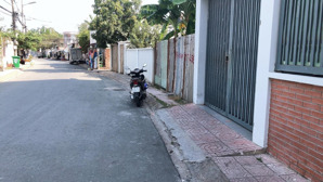 đất đẹp, vuông vức, đường rộng 8m vỉa hè, tăng nhơn phú a, q9 - 141m2, ngang 5,2m - giá 8 tỷ nhỉnh