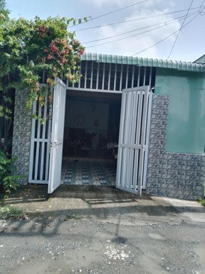 cho thuê nhà cấp bốn khu phố 8 phú hoà, hoà lợi bến cát