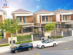 bán biệt thự view suối - sun casa central
giá chỉ: 7,450 tỷ
