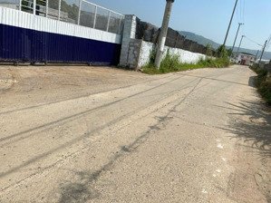 đất làm kho bãi 7000m2 có 200m2 đất ở đang cho thuê giá 19 triệu
