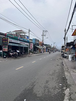 bán mặt tiền đường lê văn lương 5x33 giá 14 tỷ