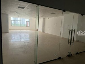 cho thuê shophouse ia20, diện tích 114m2, view vườn hoa nội khu, giá 17tr/ tháng