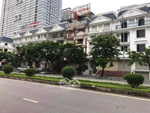 cho thuê shophouse mặt phố kđt thành phố giao lưu - phạm văn đồng, dt 130m2 * 5,5t + hầm. giá 65tr