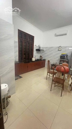 siêu mặt phố gần 11m mặt tiền nguyễn trãi sổ 109m2 - mặt phố kinh doanh sầm uất - vị trí đẹp