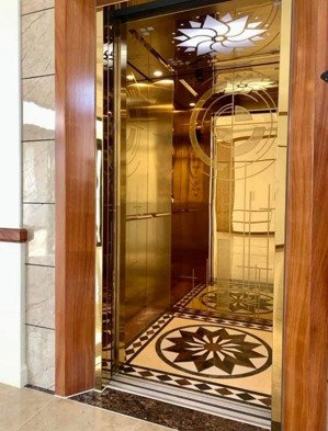 nhà tôi cho thuê nhà căn góc, mới, thái thịnh, thang máy; nhà hàng, kinh doanh, vp 103m2* 4t - 31tr