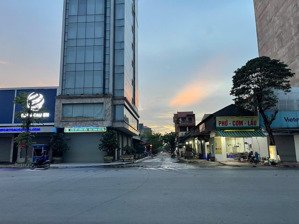 một lô duy nhất làn 2 chợ gỗ trắc đối diện công viên nguyễn văn cừ - phù khê - từ sơn - bắc ninh