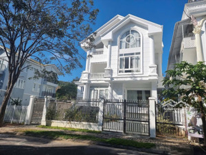 cho thuê biệt thự nguyên căn tại kđt biển an viên, nha trang. 264m2, 3 tầng 4 ngủ, 30tr/tháng.