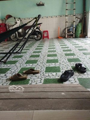 nhà trệt lửng hưng định gần cầu ngang. gần chợ trường học