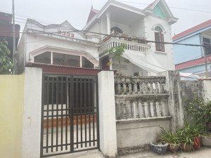 bán nhà đất nhà đường nhựa thôn cạnh trường học chỉ 1tỷ790tr