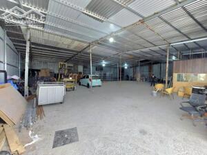  CHO THUÊ NHÀ XƯỞNG 440M2 TẠI LÊ TRỌNG TẤN – ĐÃ CÓ SẴN CẨU TRỤC – GIÁ CỰC TỐT CHỈ 22 TRIỆU/THÁNG 