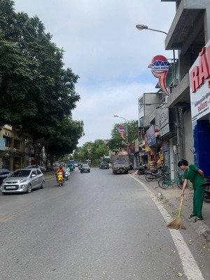 mặt phố trường lâm - vỉa hè 5m- nhà kinh doanh đỉnh - 38m2 mt 6.5m - 11 tỷ hơn lh 0961206995