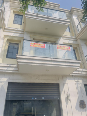 cho thuê nhà mặt phố tại lakeside palace, 5 triệu, 102 m2, 6pn, 3wc