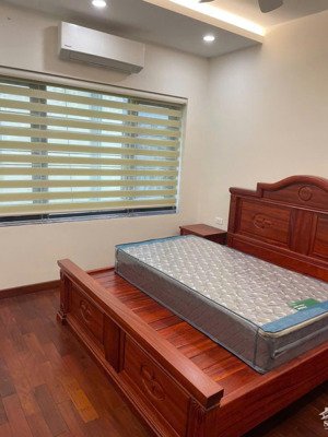 cần cho thuê phòng nhà riêng tầng 2 ko chung chủ tại đốc ngữ ba đình !