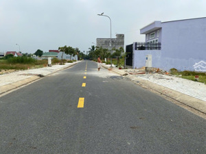 chính chủ bán đất bình mỹ ngay gần cây xăng phương thủy - sổ hồng riêng sẵn, mặt đường nhựa lớn