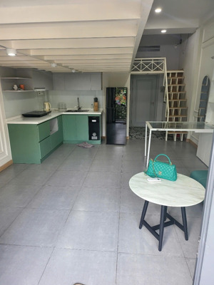 chuyển công tác hà nội nên bán căn hộ 1pn 30m2 mt nguyễn trãi,giá 3.5ty lh 0965645556