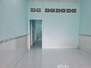 chính chủ cho thuê nhà nguyên căn mặt tiền đường thái sanh hạnh gần trường cao đẳng y tế