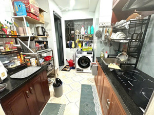 chung cư bàu cát 7, 31m2, sổ hồng lâu dài cần bán gấp quận tân bình.