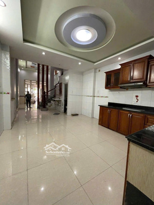mặt tiền ngay chợ đường 59, p14, gò vấp, hcm.
lh 0903070684