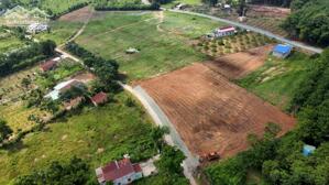 SANG LẠI MẢNH 2016m2 NỞ HẬU GIÁ 180TR BAO SỔ NGAY KCN