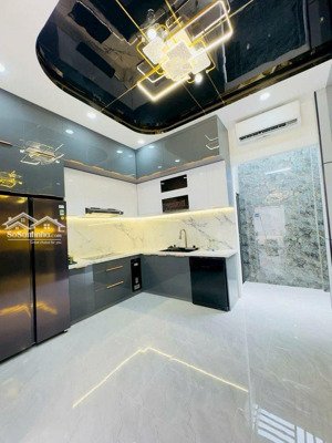 cho thuê nhà nguyên căn đường phú thuận, quận 7