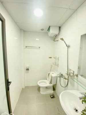 cho thuê phòng 1 ngủ 1 bếp 35m2 phố vũ trọng phụng, full đồ, có cửa sổ thoáng