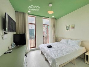 [đúng hình-đúng giá] căn hộ cửa sổ / ban công giả mới 100% / full nội thất cao cấp siêu đẹp